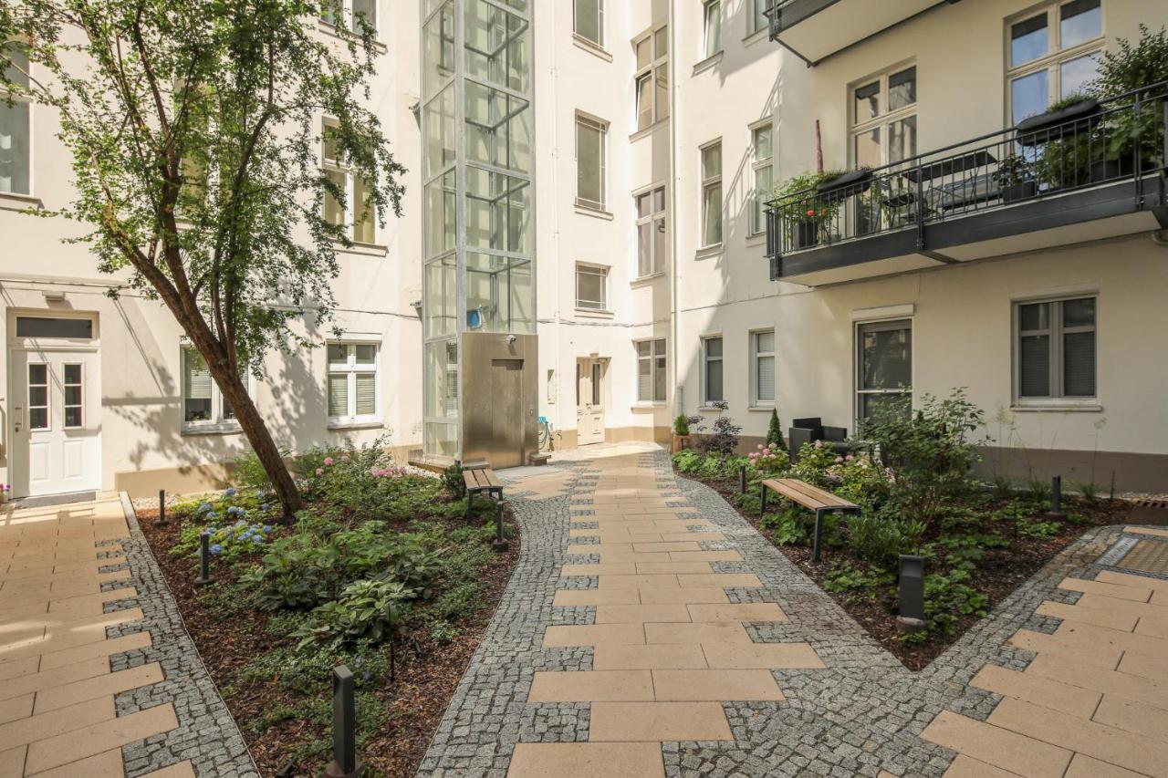 4 Personen Altbau Apartment Nahe Kurfuerstendamm - Romeo & Julia Берлин Экстерьер фото